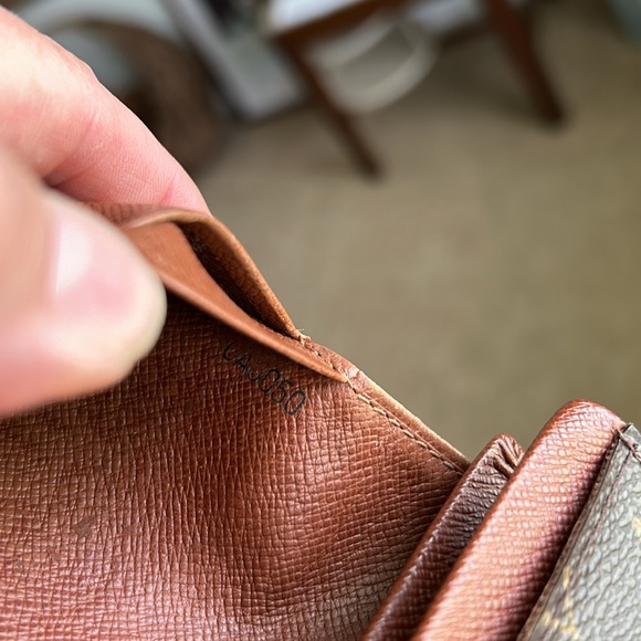 Louis Vuitton Monogram Wallet CA0050 GUC - Picture 14 of 14